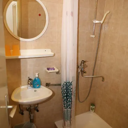 Gasthof And Kurtovic Donji Seget