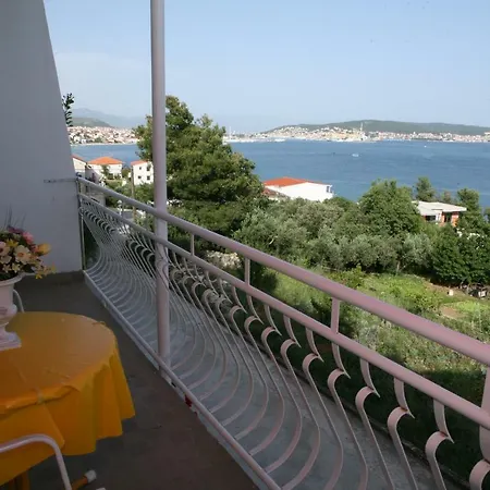 And Kurtovic Donji Seget