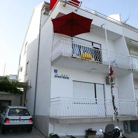 And Kurtovic Gasthof Donji Seget