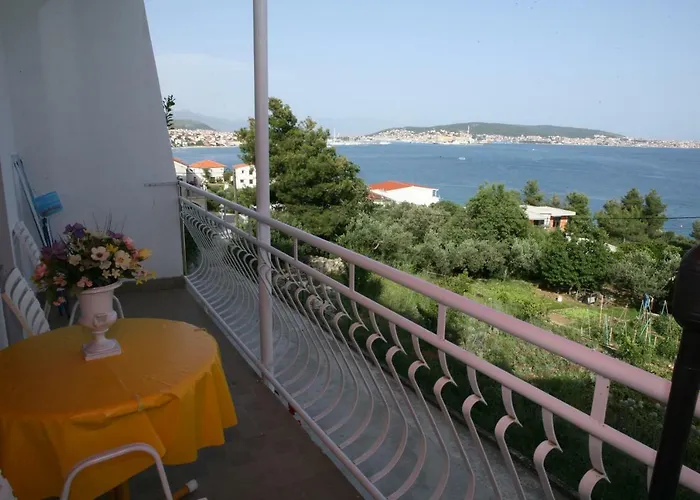 And Kurtovic Donji Seget