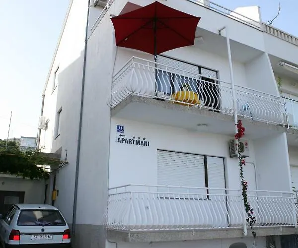 And Kurtovic Vendégház Donji Seget