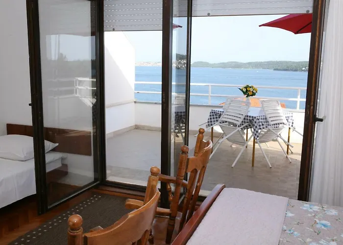 And Kurtovic Vendégház Donji Seget